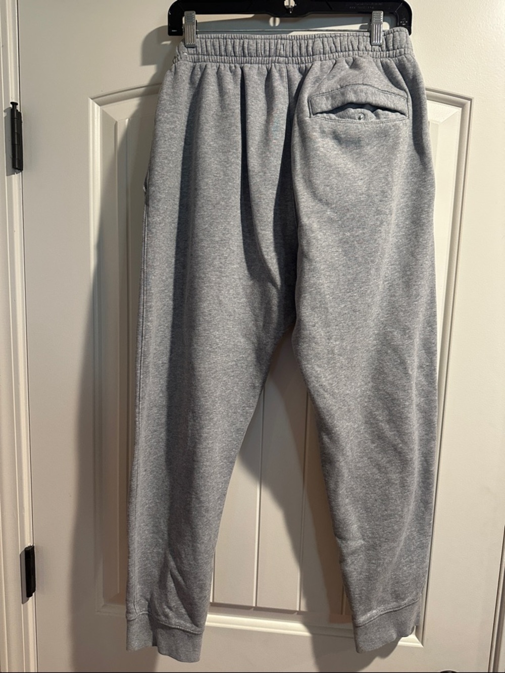 Nike Gray Mens Sweatpants with White Logo - Picture 4 of 4